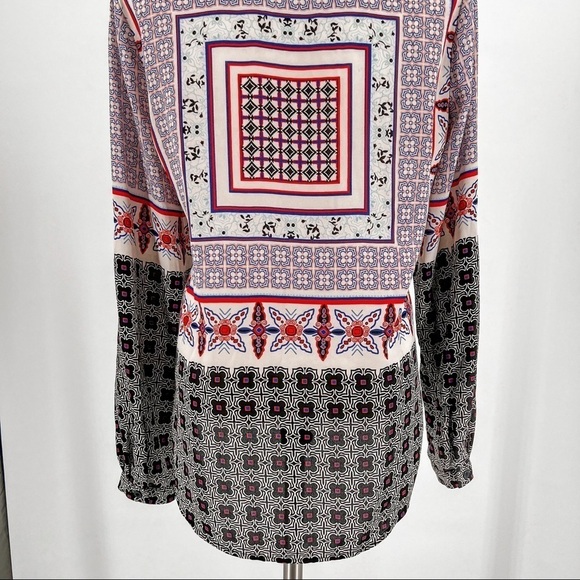 Stitchfix 41 Hawthorn Border Print Button Down Top - Picture 8 of 9